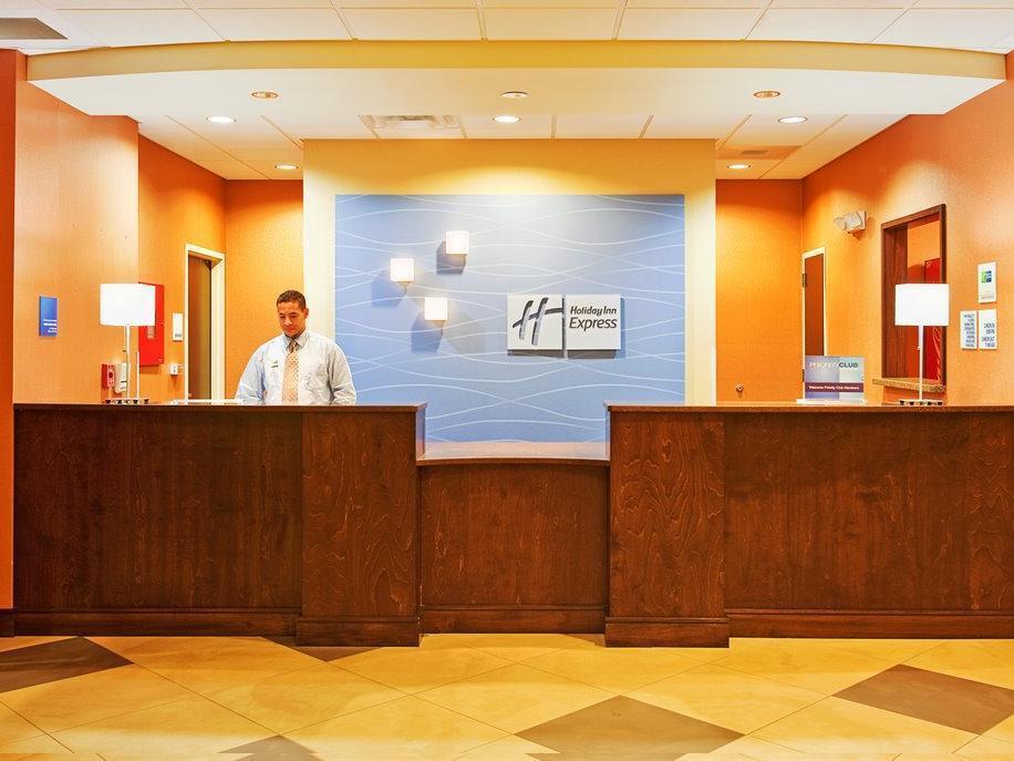 Holiday Inn Express Hotel & Suites Huntsville West - Research Park By Ihg Exterior foto